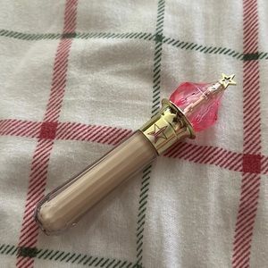 Jeffree star magic star concealer in C3.5